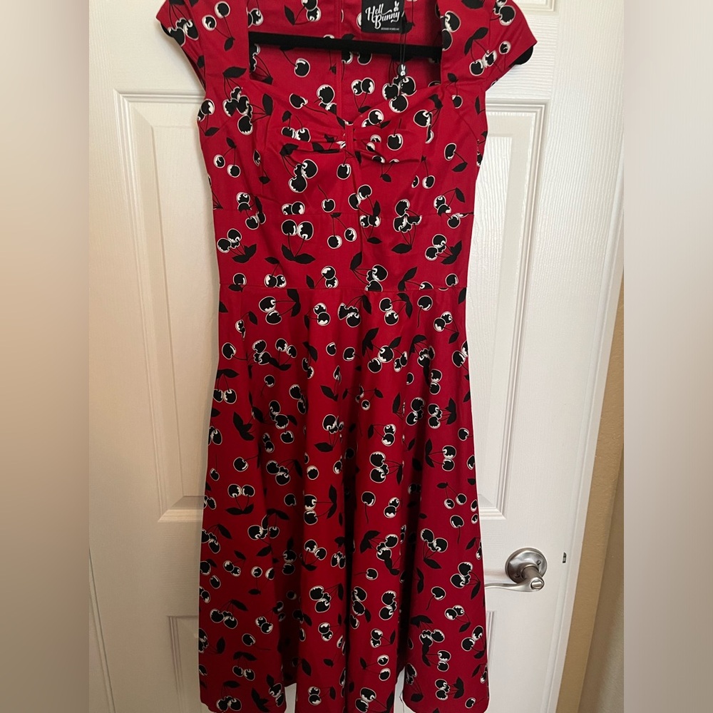 Beautiful Red with Black Cherries Hell Bunny Dress NWT